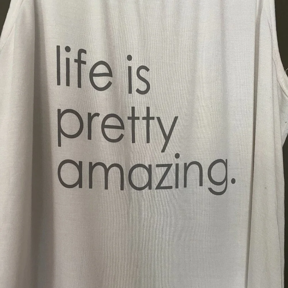 Peace Love World Life Is Pretty Amazing Tank - Picture 2 of 3